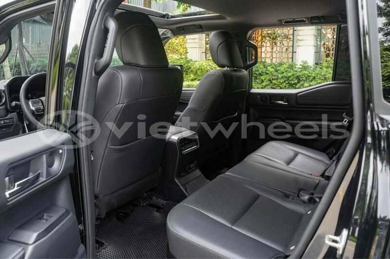 Big with watermark toyota land cruiser prado none cao bang 49369