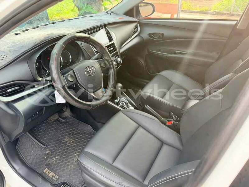 Big with watermark toyota vios none bac ninh 49380
