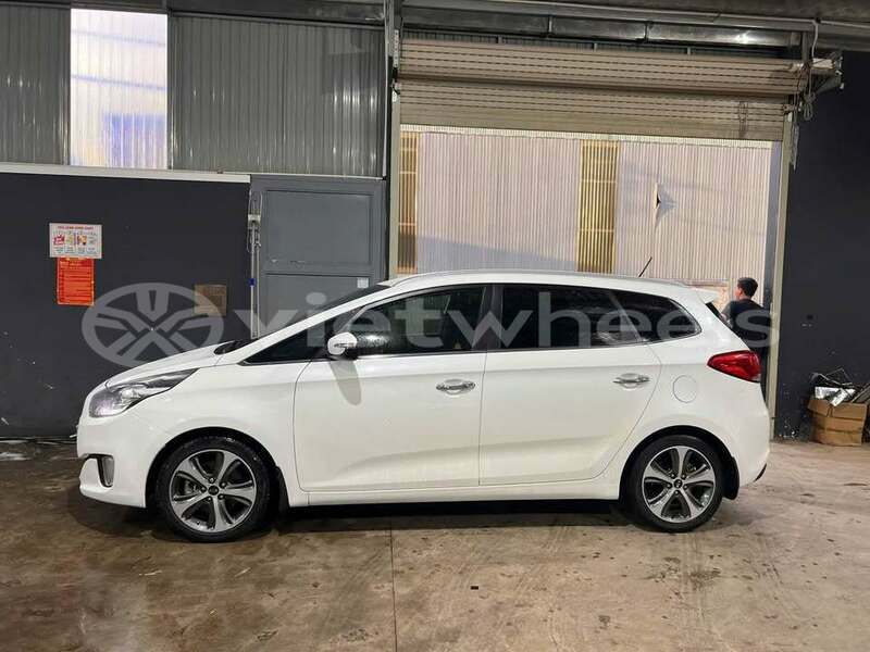 Big with watermark kia rondo hanoi gia lai 49386