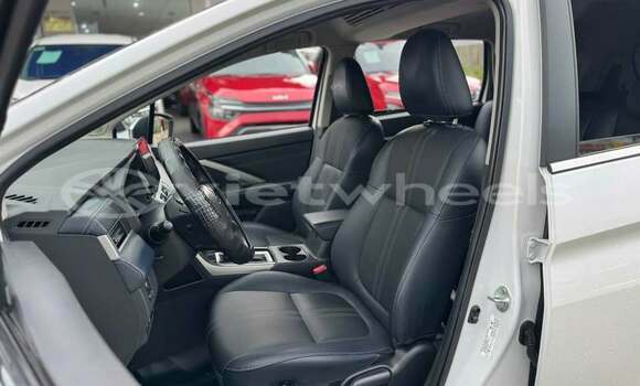 Mua Đã sử dụng Mitsubishi Xpander Xe ô tô Mua Đã sử dụng Mitsubishi Xpander Xe ô tô