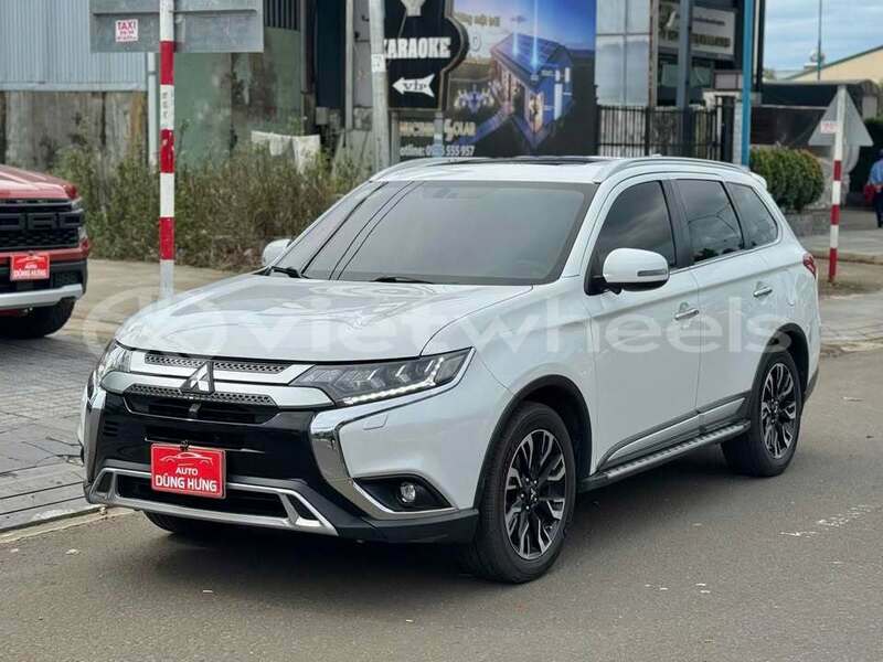 Big with watermark mitsubishi outlander none ha tinh 49397