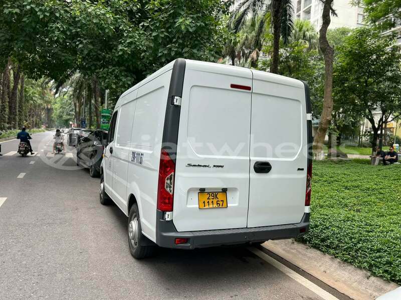 Big with watermark toyota sienna ca mau ca mau 49400