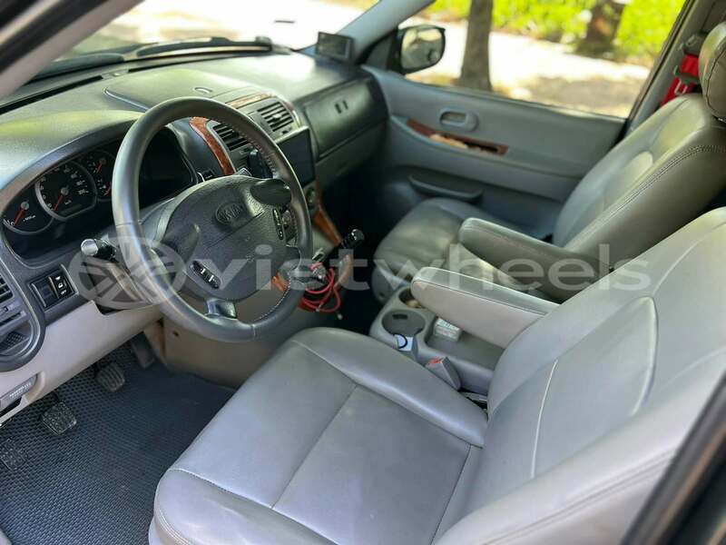 Big with watermark kia carnival hanoi can tho 49402