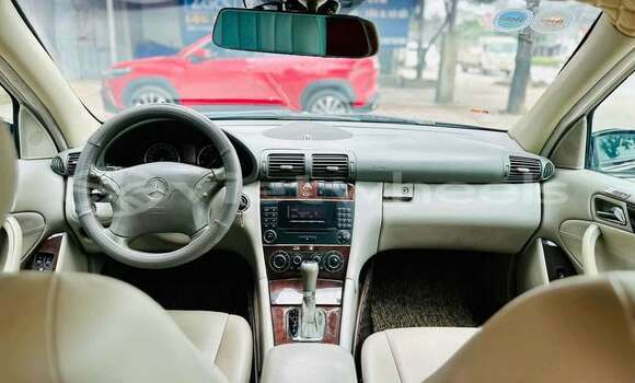 Buy Used Mercedes-benz C-class Car Buy Used Mercedes-benz C-class Car
