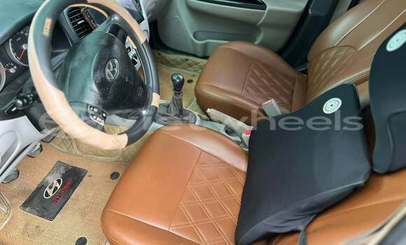 Buy Used Hyundai VERNA Car Buy Used Hyundai VERNA Car