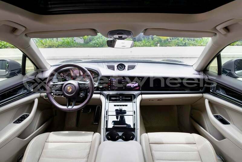 Big with watermark porsche panamera hanoi hue 49419