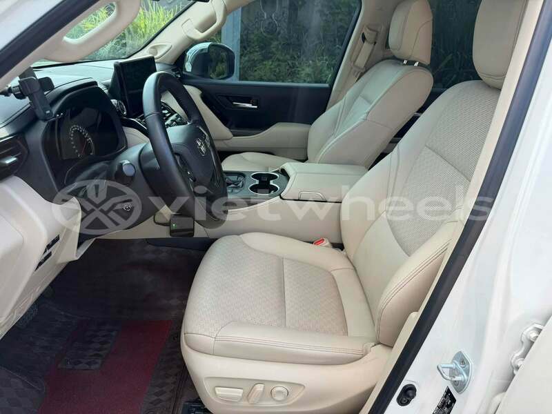 Big with watermark toyota land cruiser none bac ninh 49437