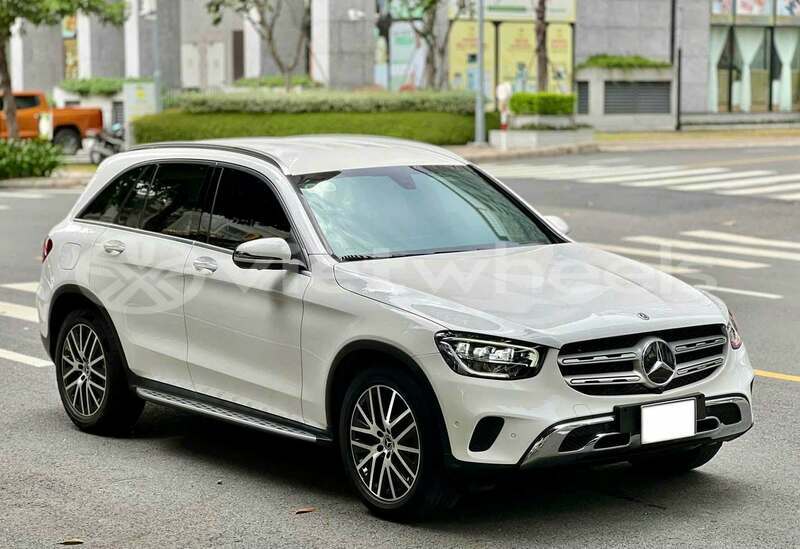 Big with watermark mercedes benz glc hanoi hue 49451