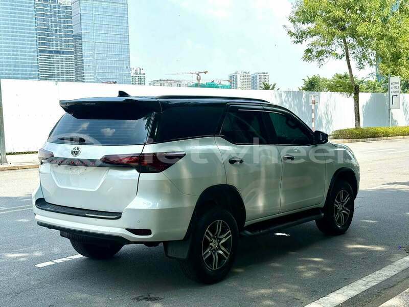 Big with watermark toyota fortuner hanoi hue 49455