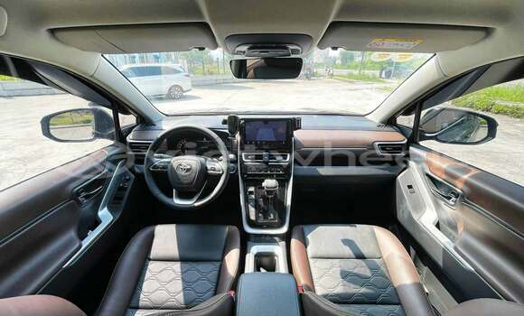 Buy Used Toyota Innova Car Buy Used Toyota Innova Car