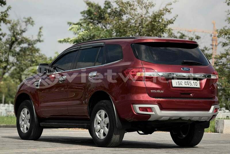 Big with watermark ford everest hanoi can tho 49470