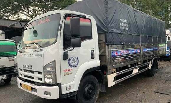 Buy Used Isuzu D-MAX Car Buy Used Isuzu D-MAX Car