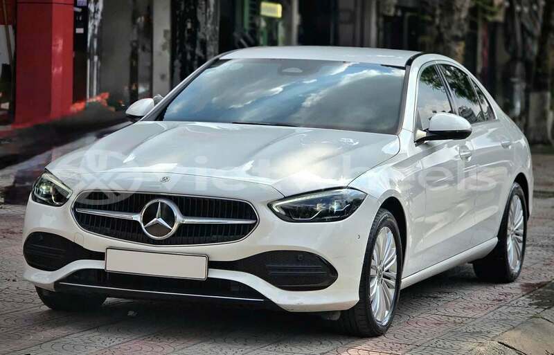 Big with watermark mercedes benz c class hanoi gia lai 49477