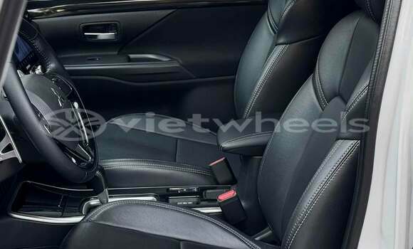 Mua Đã sử dụng Mitsubishi Outlander Xe ô tô Mua Đã sử dụng Mitsubishi Outlander Xe ô tô