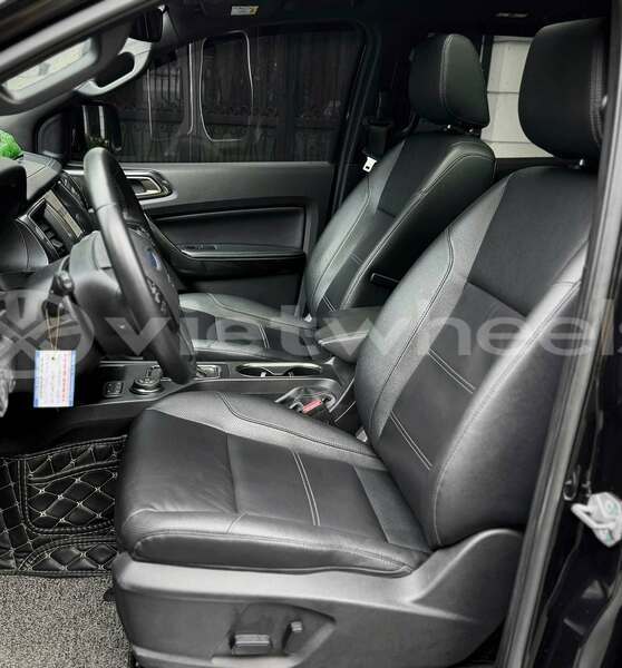 Big with watermark ford everest hanoi hue 49483