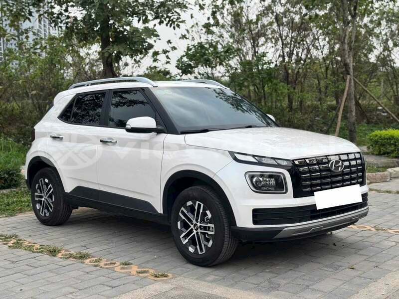 Big with watermark hyundai venue hanoi can tho 49516