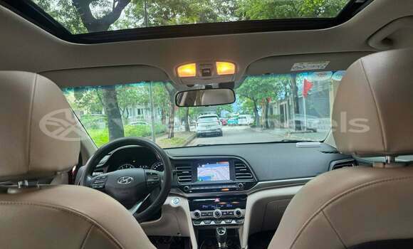 Mua Đã sử dụng Hyundai Elantra Xe ô tô Mua Đã sử dụng Hyundai Elantra Xe ô tô