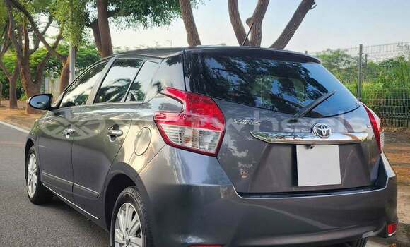 Mua Đã sử dụng Toyota Yaris Xe ô tô Mua Đã sử dụng Toyota Yaris Xe ô tô