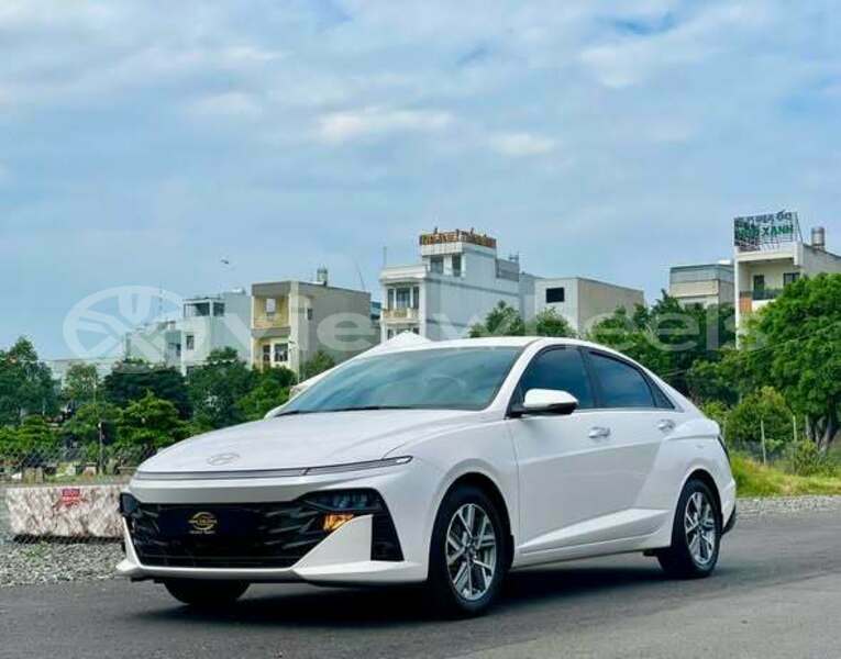 Big with watermark hyundai accent hanoi hue 49527