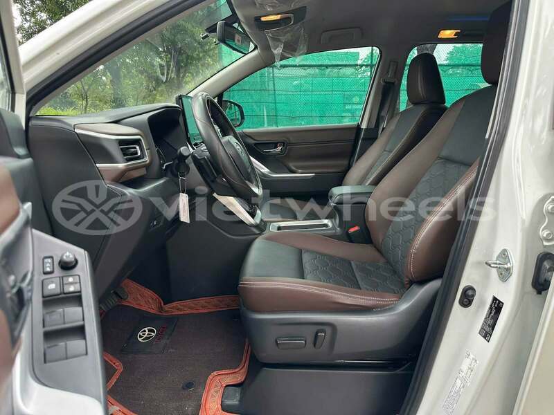 Big with watermark toyota innova hanoi gia lai 49531