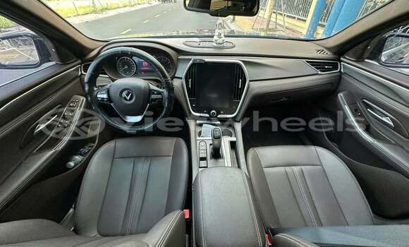 Mua Đã sử dụng Vinfast LUX A2.0 Xe ô tô Mua Đã sử dụng Vinfast LUX A2.0 Xe ô tô
