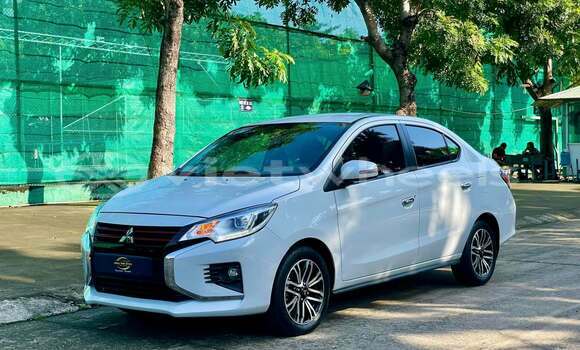 Mua Đã sử dụng Mitsubishi Attrage Xe ô tô Mua Đã sử dụng Mitsubishi Attrage Xe ô tô