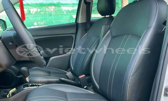 Mua Đã sử dụng Mitsubishi Attrage Xe ô tô Mua Đã sử dụng Mitsubishi Attrage Xe ô tô