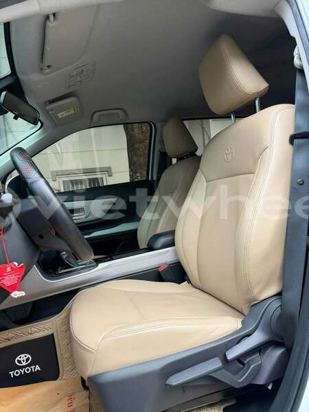 Big with watermark toyota veloz hanoi hue 49539