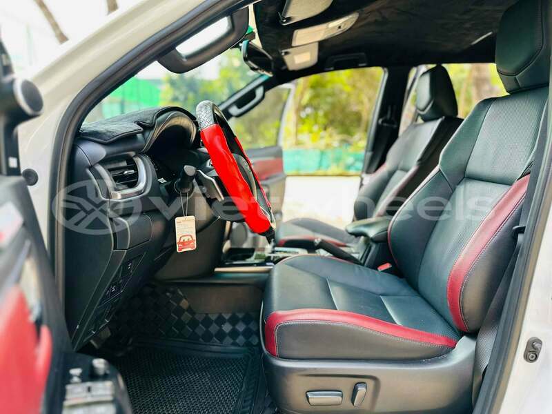 Big with watermark toyota fortuner hanoi ha noi 49541