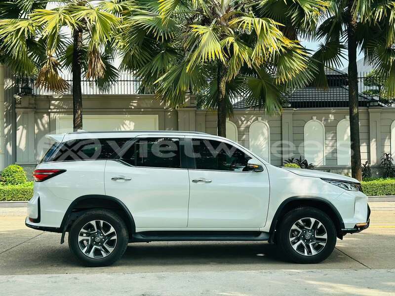Big with watermark toyota fortuner hanoi ha noi 49541