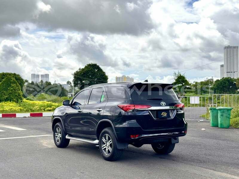 Big with watermark toyota fortuner none ha tinh 49548