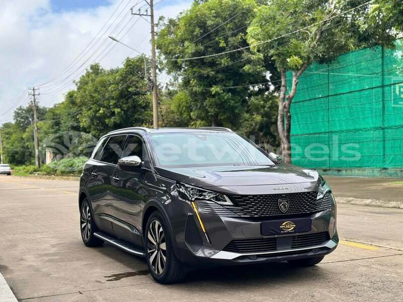 Big with watermark peugeot 5008 hanoi gia lai 49553