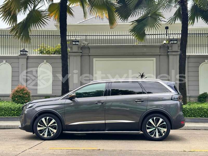 Big with watermark peugeot 5008 hanoi gia lai 49553