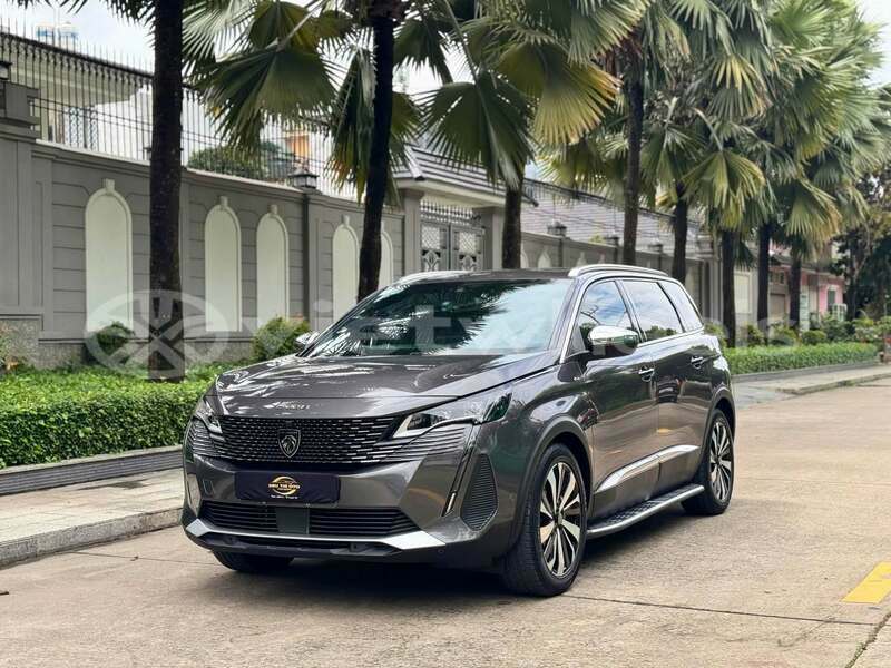 Big with watermark peugeot 5008 hanoi gia lai 49553