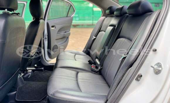 Mua Đã sử dụng Mitsubishi Attrage Xe ô tô Mua Đã sử dụng Mitsubishi Attrage Xe ô tô