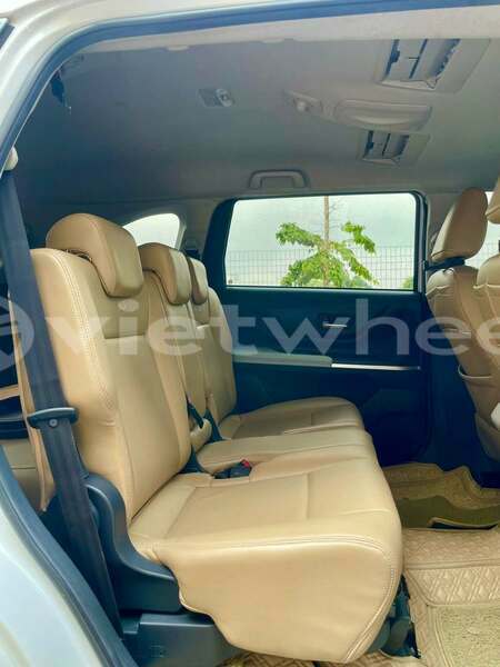 Big with watermark toyota veloz none cao bang 49561
