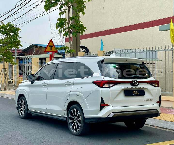 Big with watermark toyota veloz none cao bang 49561