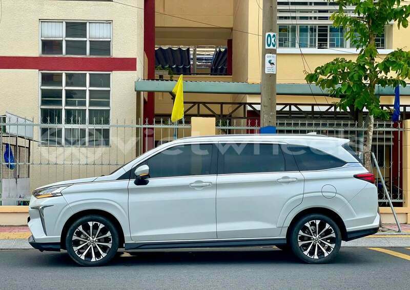Big with watermark toyota veloz none cao bang 49561
