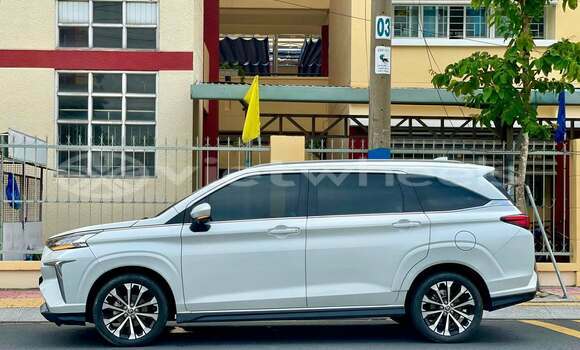 Mua Đã sử dụng Toyota VELOZ Xe ô tô Mua Đã sử dụng Toyota VELOZ Xe ô tô