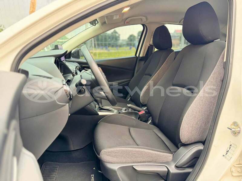 Big with watermark mazda 2 hanoi hung yen 49572