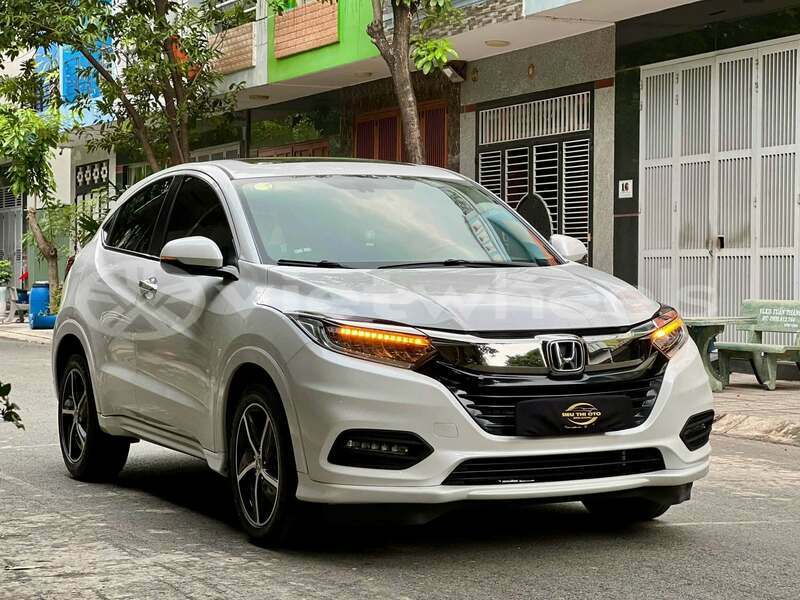 Big with watermark honda hr v hanoi hue 49573