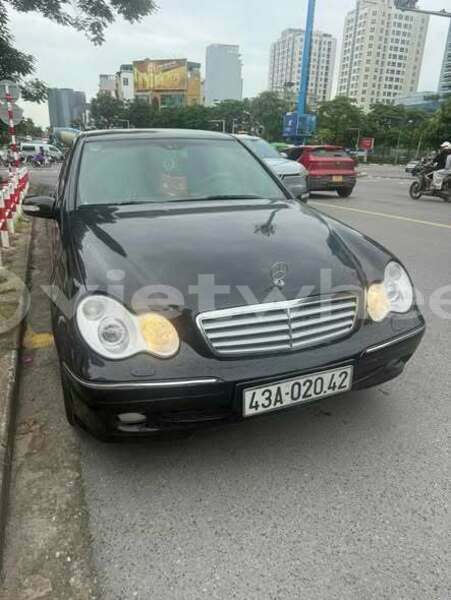 Big with watermark mercedes benz c230 hanoi an giang 49582