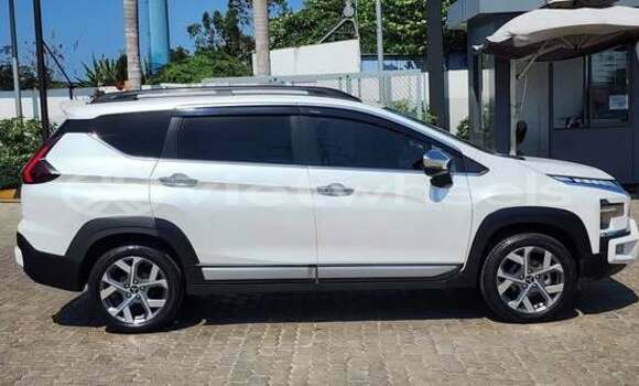 Mua Đã sử dụng Mitsubishi XPANDER CROSS Xe ô tô Mua Đã sử dụng Mitsubishi XPANDER CROSS Xe ô tô