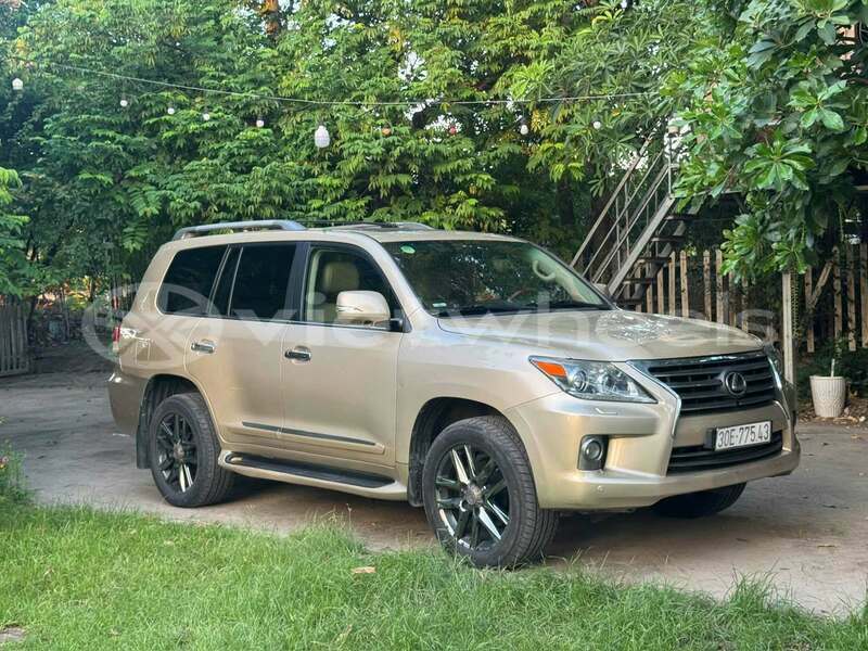 Big with watermark lexus lx570 hanoi gia lai 49601