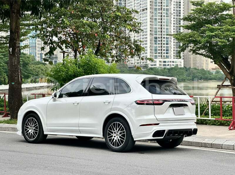 Big with watermark porsche cayene hanoi gia lai 49602