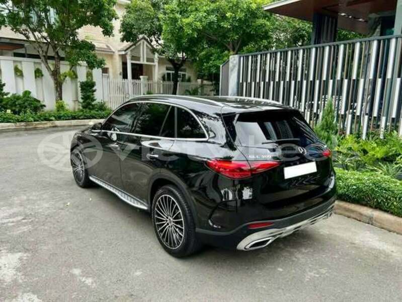 Big with watermark mercedes benz gla hanoi an giang 49611