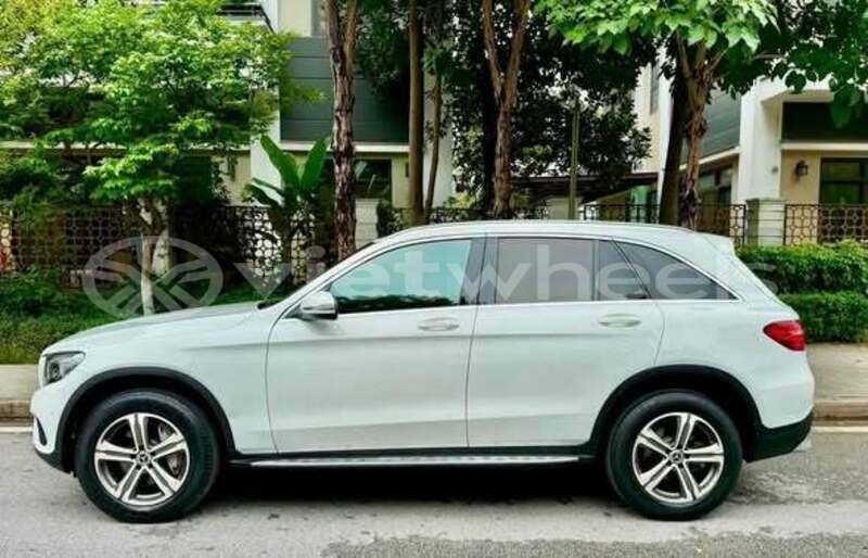 Big with watermark mercedes benz glc hanoi an giang 49613
