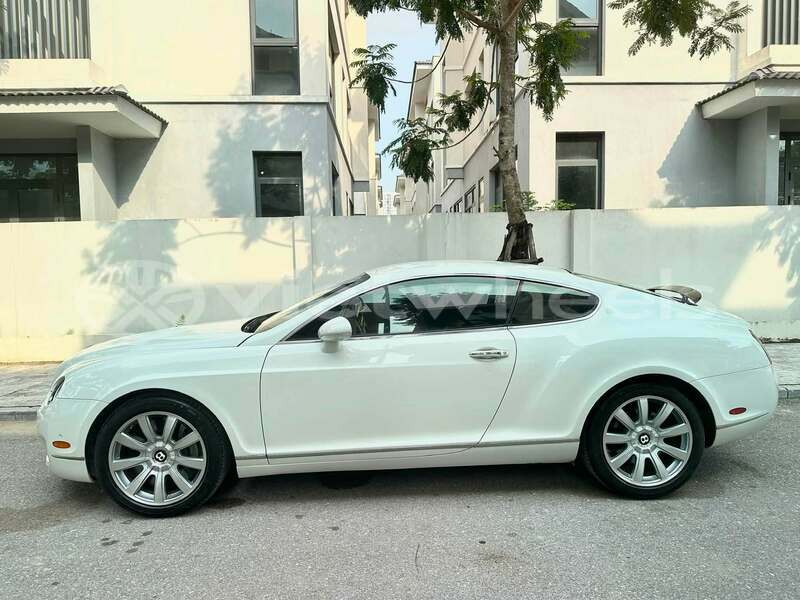 Big with watermark bentley continental hanoi gia lai 49615
