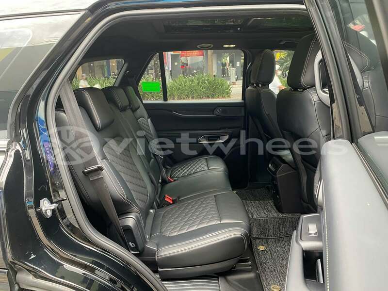 Big with watermark ford everest hanoi hue 49622