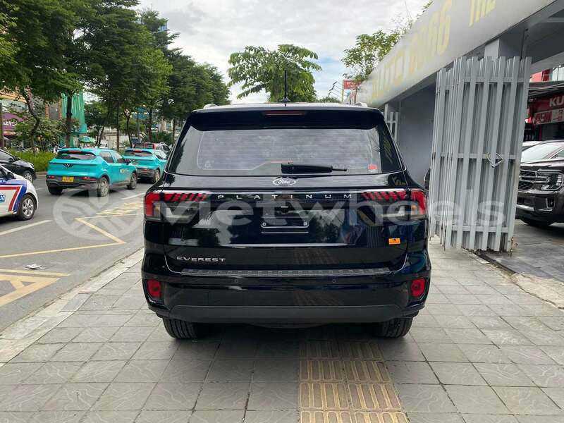 Big with watermark ford everest hanoi hue 49622